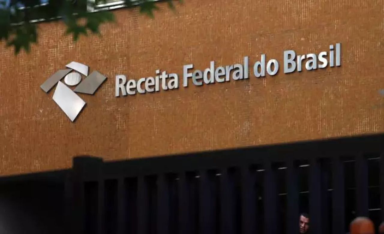 Receita paga R$ 7,5 bilhões em 1º lote de restituição do IR; saiba se você está entre os beneficiados