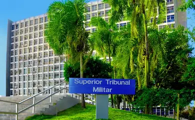 STM condena militares por esquema de desvio de alimentos em Recife