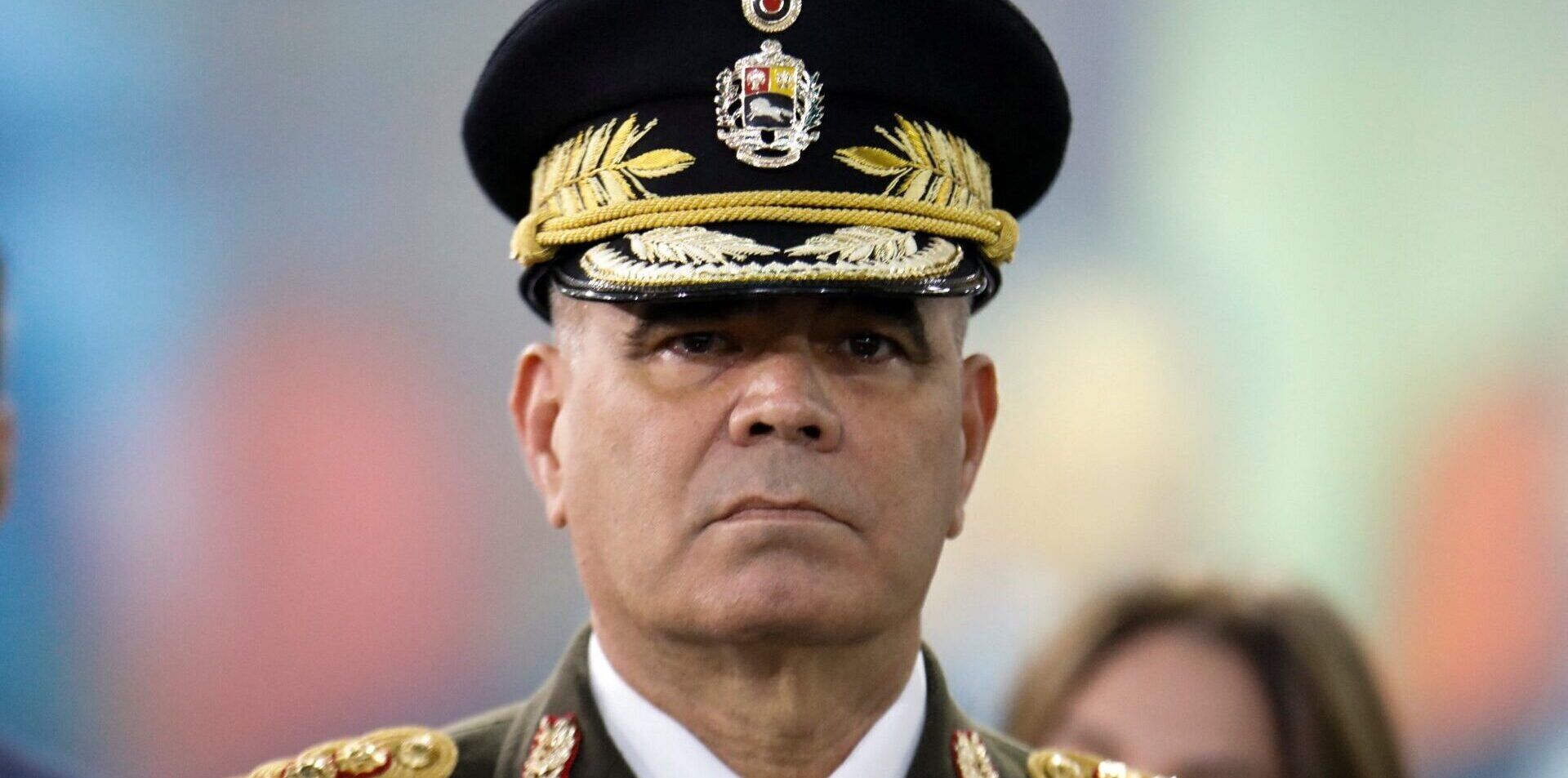 Exército mantém lealdade absoluta a Maduro, diz ministro da Defesa