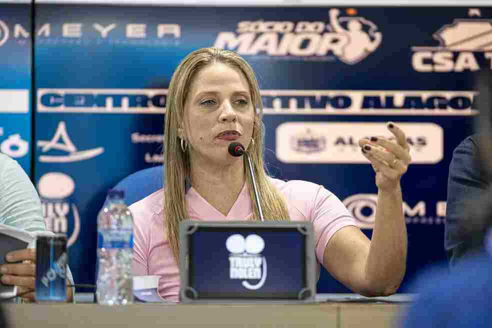 Dois dias após rebaixamento do CSA, conselho afasta presidente Mirian Monte e diretoria executiva