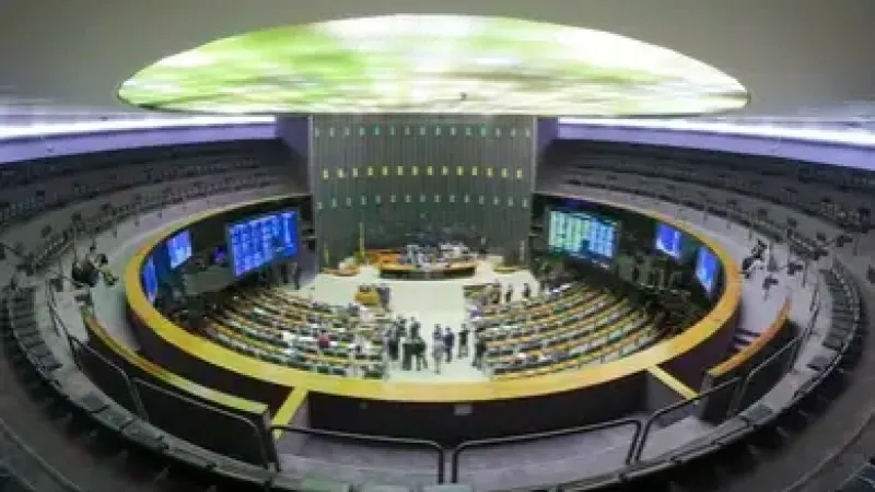 Fux defere pedido para manter número de deputados nas eleições de 2026