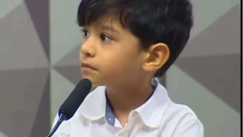 "Minimédico" goiano de 6 anos faz discurso no Senado sobre importância da saúde