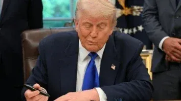 Juiz ordena que Trump admita 12.000 refugiados nos Estados Unidos