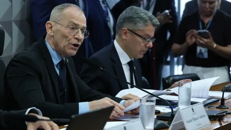 CPI do Crime Organizado chama dois ministros e 11 governadores