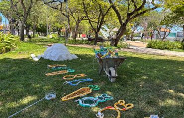 Vila de Páscoa começa a ser montada no Parque Centenário