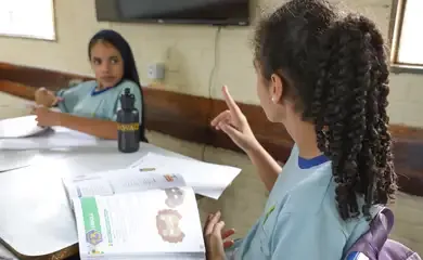 Diretores de escolas têm até este domingo para enviar diagnóstico