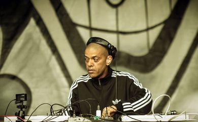 Festival Sample comemora 50 anos do hip hop e carreira do DJ KL Jay