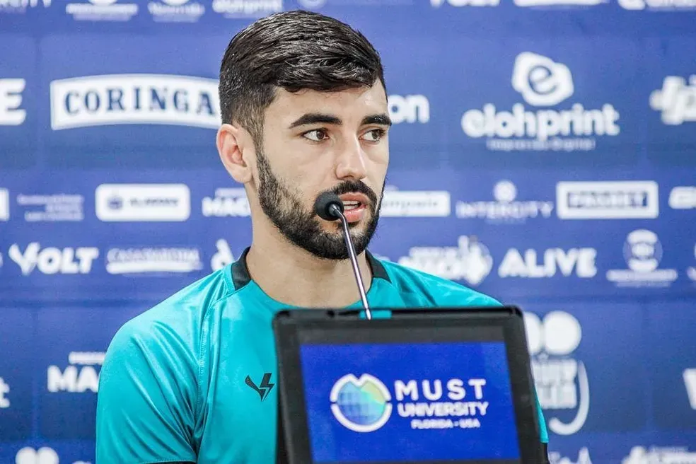 Azulão: Gabriel Taliari revela perrengue na véspera da partida do CSA contra o Pouso Alegre