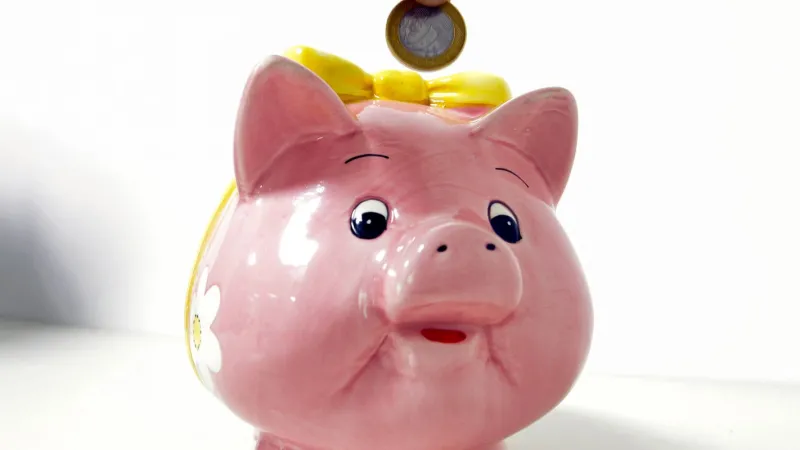 Retiradas da poupança superam depósitos em R$ 7,15 bilhões em julho