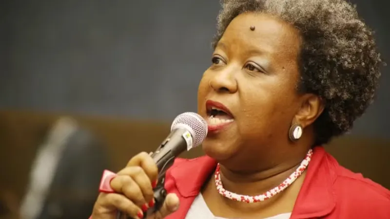 Ministra promete perícia independente do governo após megaoperação no Rio