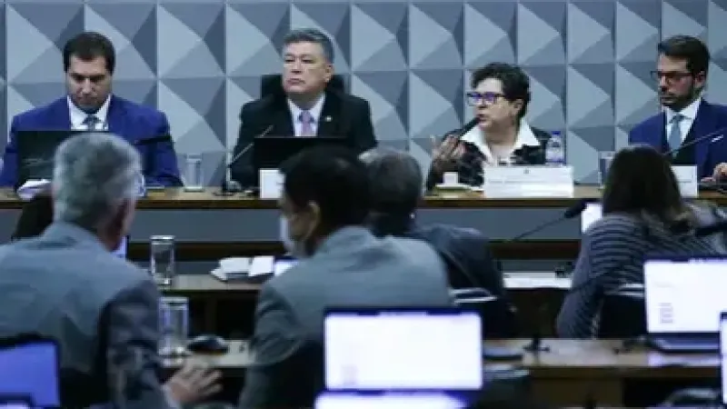 Ex-integrante de Conselho diz na CPI que alertou sobre fraudes no INSS