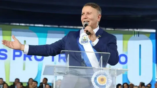 Prefeito de Palmas é preso em operação da PF