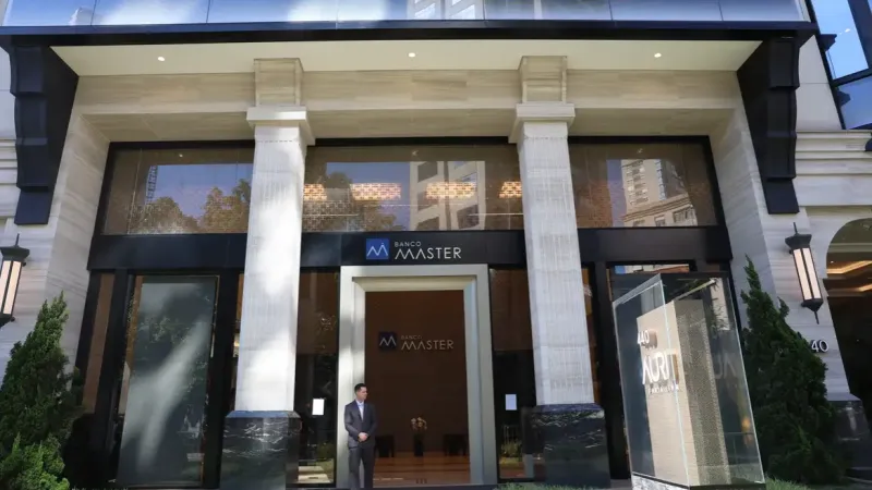 Toffoli envia material apreendido no caso Master para análise da PGR