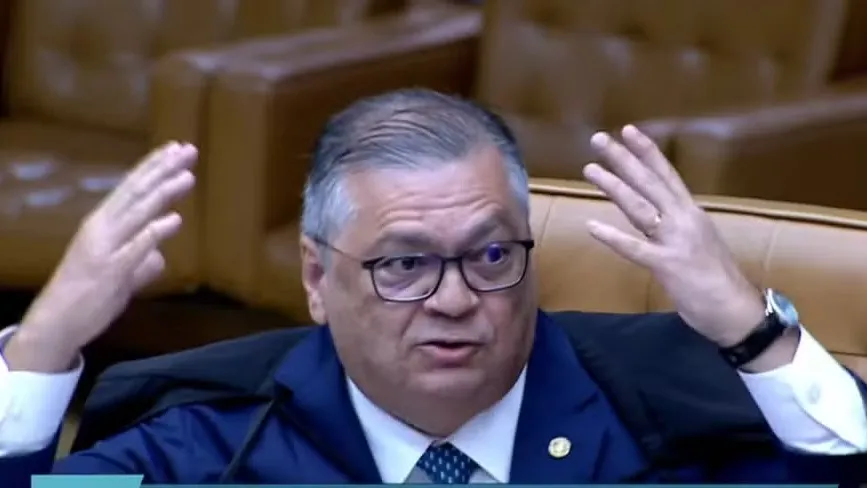 Dino afirma que é o 'momento mais corrupto da história do judiciário' e que 'só aumenta no Brasil'