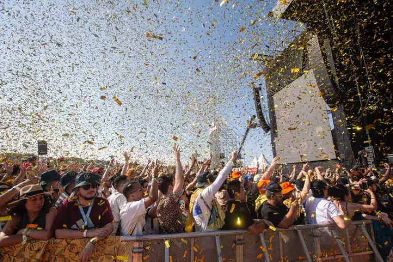Câmara aprova protocolo 'Não é Não' para proteger mulheres em casas noturnas, shows e bares