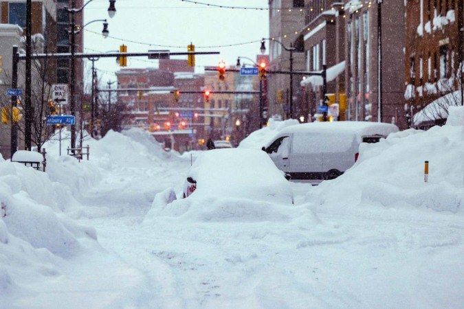 Com mais de 40 mortos, nevasca que atinge os EUA já é a pior do século