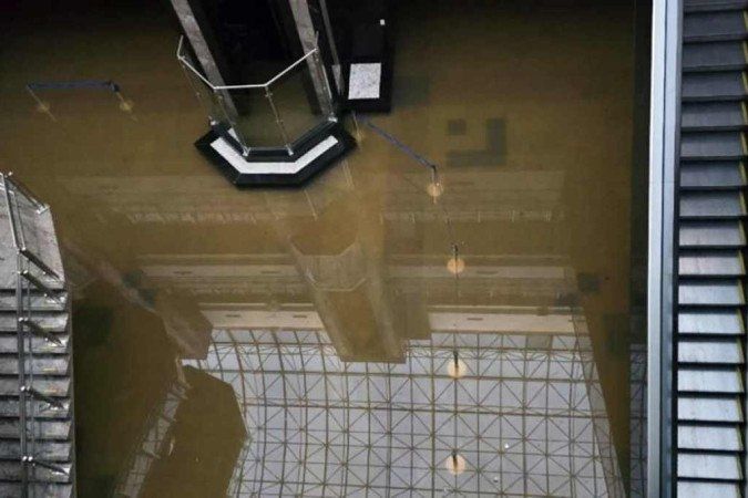 Aeroporto de Porto Alegre só deve voltar a funcionar a partir de setembro