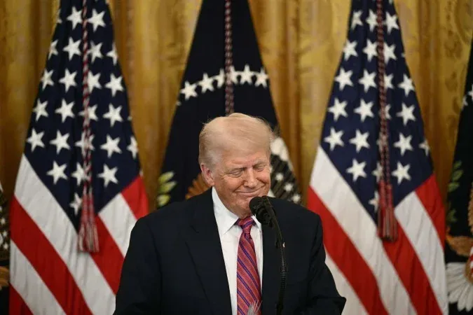 Tarifaço de Trump já afeta exportações; governo cria comitê para mitigar efeitos