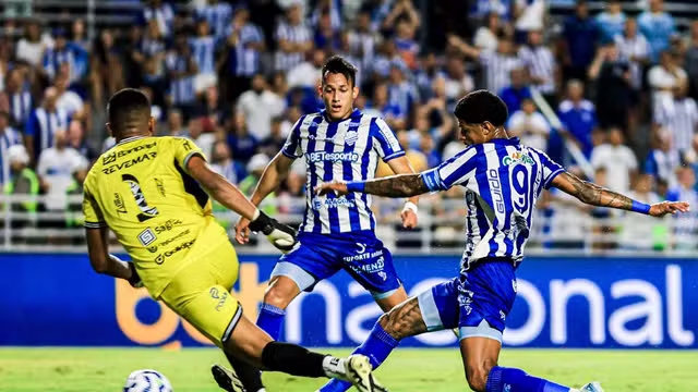 Azulão detona a Tuna Luso e passa para a 3ª fase da Copa do Brasil com goleada: 5x0