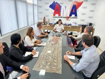 AMA e TCE/AL reforçam parceria para capacitar técnicos municipais 