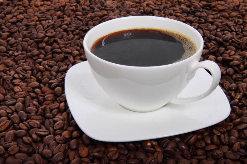 Café instantâneo pode aumentar risco de câncer; entenda