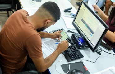 Mais 275 profissionais aprovados no PSS da Educação são convocados