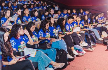 Alunos de escolas municipais celebram aprovação em cursos técnicos