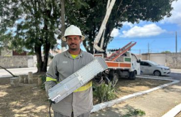 Áreas da parte alta de Maceió ganham nova rede de iluminação pública
