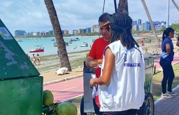 Saúde leva educação sanitária aos locais mais frequentados de Maceió