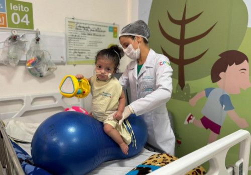 Terapia ocupacional transforma vidas de pacientes internados no Hospital da Criança de Alagoas