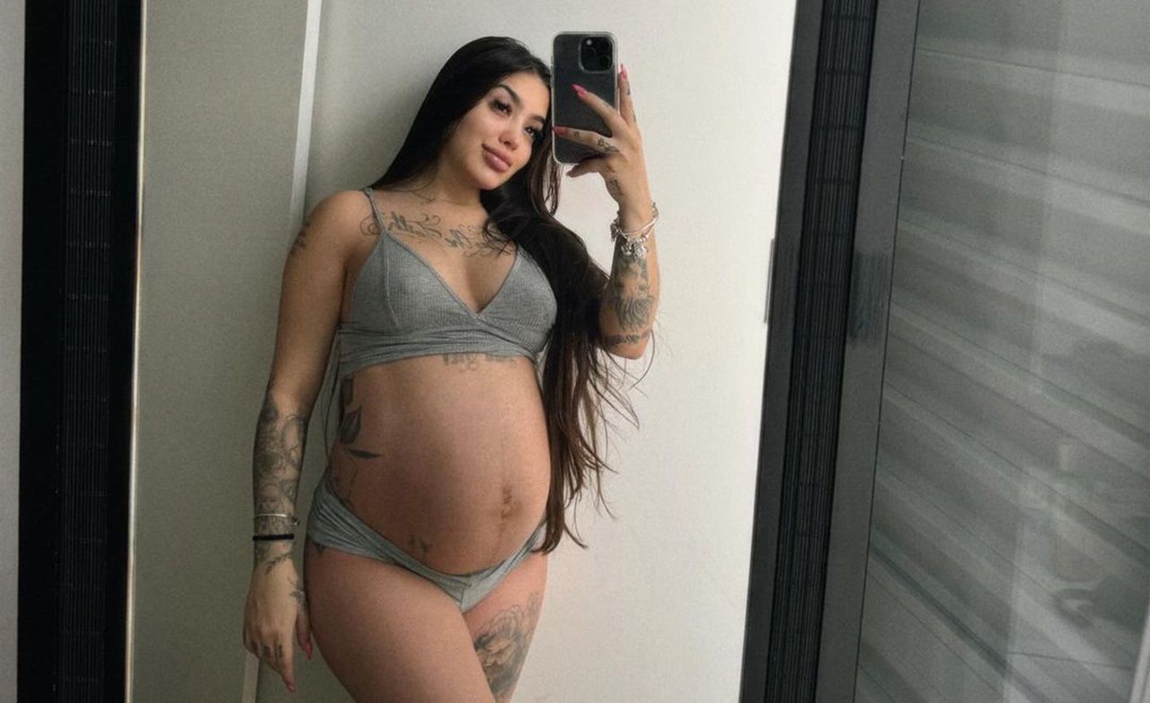 Grávida, MC Mirella rebate críticas por fazer conteúdo adulto: ‘Minha filha terá a melhor exemplo de mãe’
