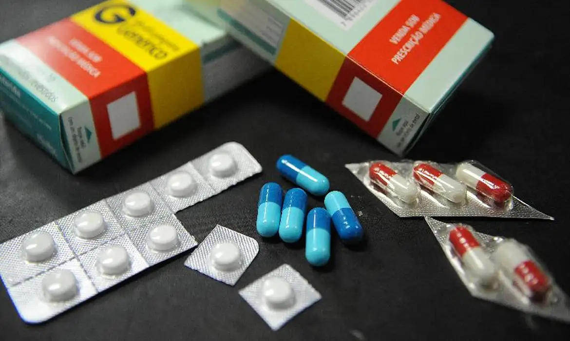 Novo antibiótico consegue eliminar bactérias resistentes a medicamentos