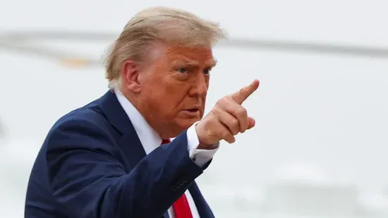 Trump diz que ‘perdeu a paciência’ com o Irã e rendição é única saída