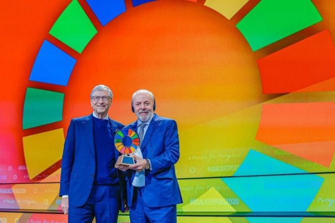 Lula recebe prêmio de Bill Gates por atuação no combate à fome