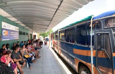 Unidade móvel do Cadastro Único atende moradores do Clima Bom e Levada