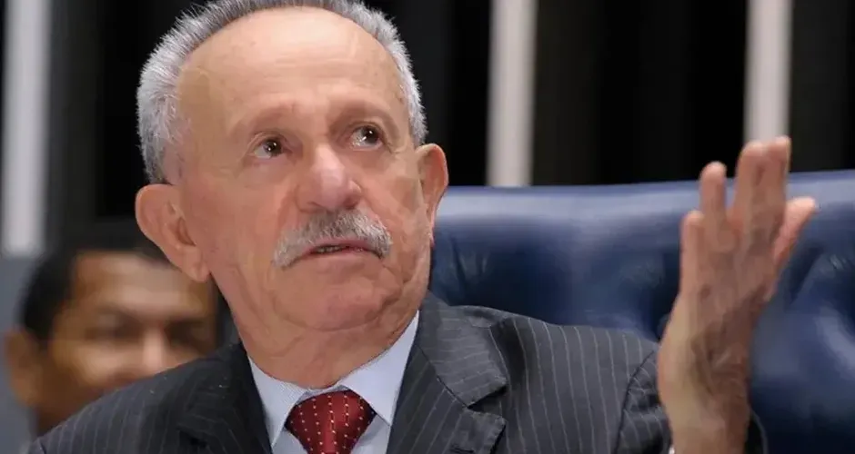 Benedito de Lira morre aos 82 anos, prefeito da Barra e ex-senador lutava contra um câncer 