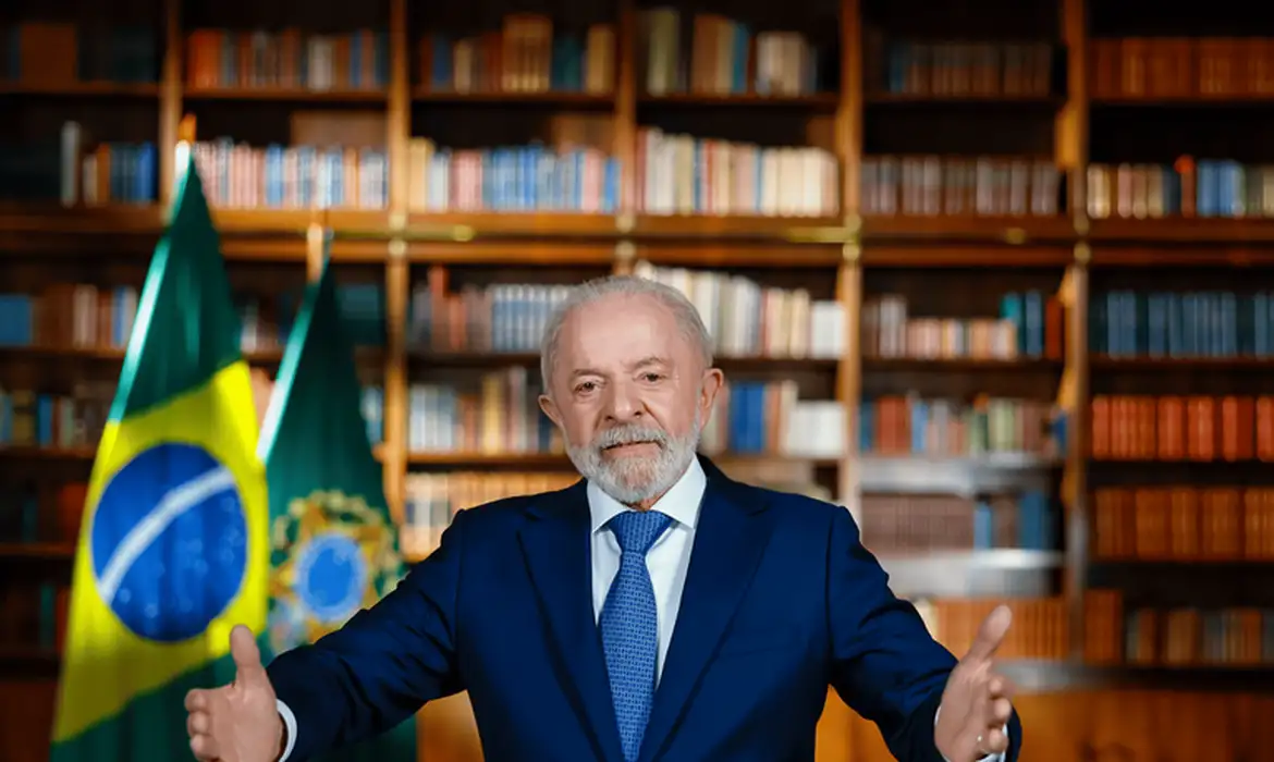 Lula chama tarifa de Trump de ‘chantagem’ e promete reação