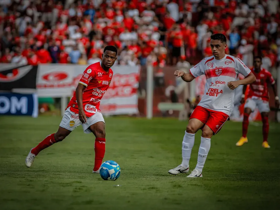Embalado no Brasileiro, CRB conquista 15 pontos em 7 jogos e se aproxima do G-4; veja o cenário