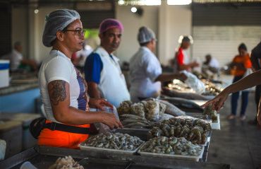 Semana Santa impulsiona vendas de pescados e mariscos em Maceió