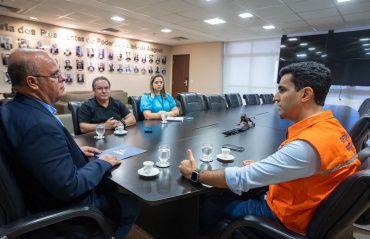 Prefeito JHC se reúne com presidente do Tribunal de Justiça para apresentar atualizações sobre região do Mutange