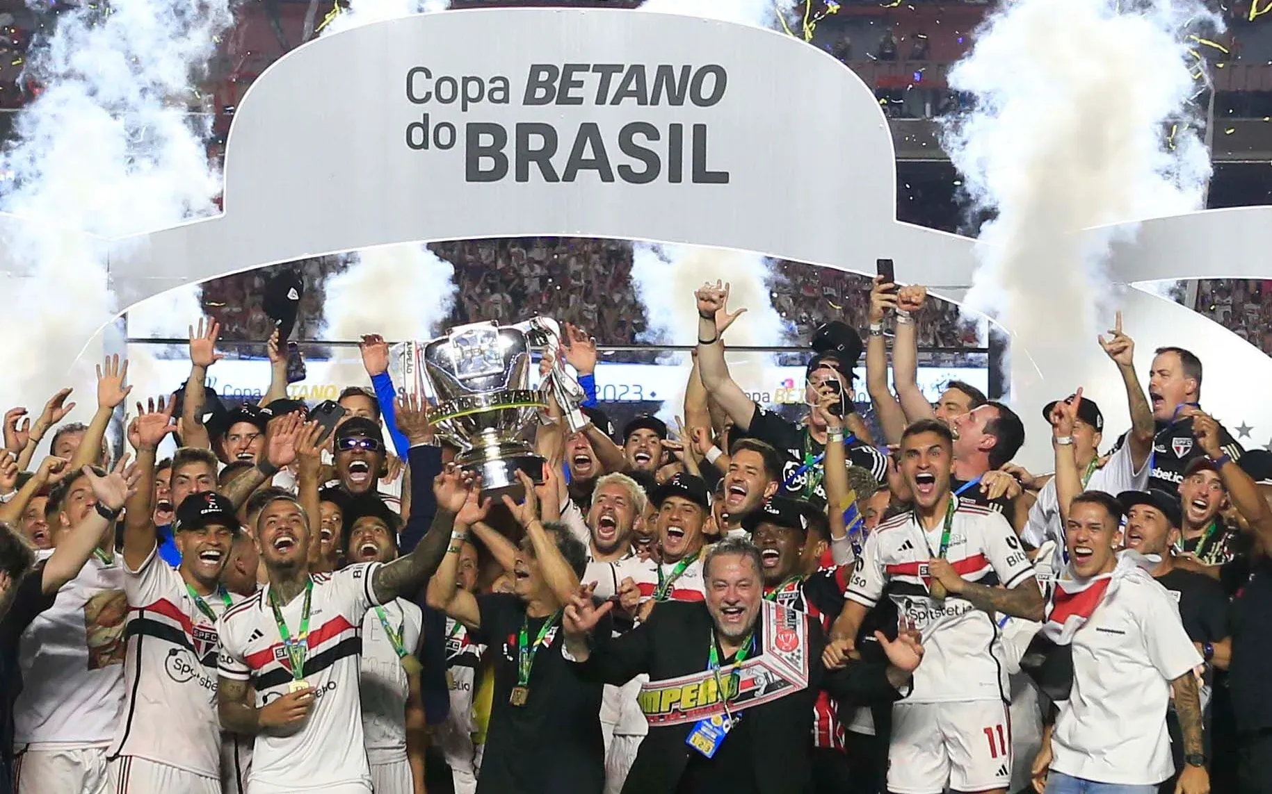 Premiação da Copa do Brasil é a maior da história do São Paulo e pode trazer alívio ao caixa do clube