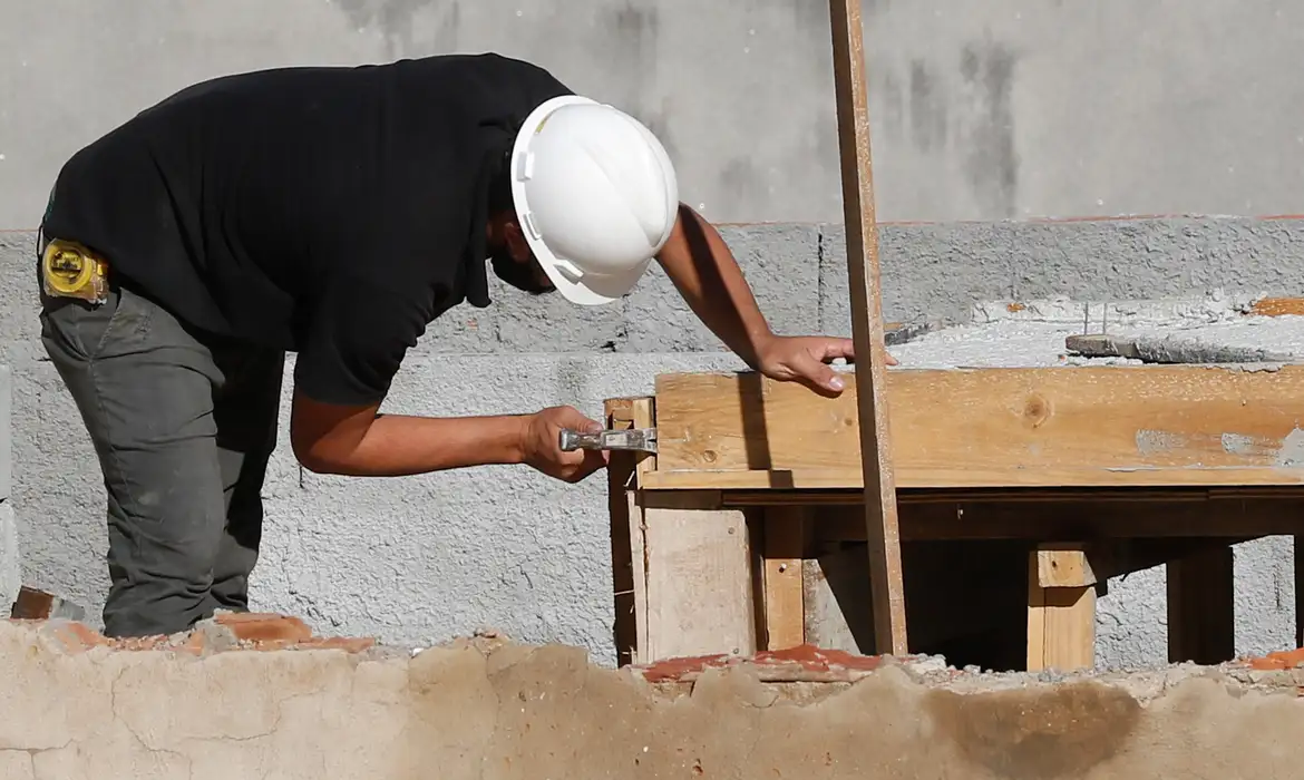 Fiscalização de Pix não afetará autônomos, compartilhamento de cartão também, esclarece Receita