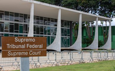 Supremo rejeita denúncia da Lava Jato contra senadores