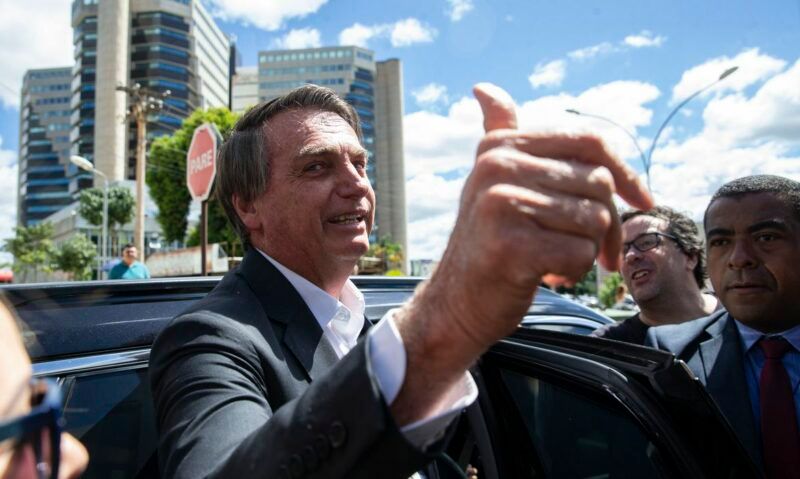 Bolsonaro ganha prêmio na Mega-Sena em bolão com assessores