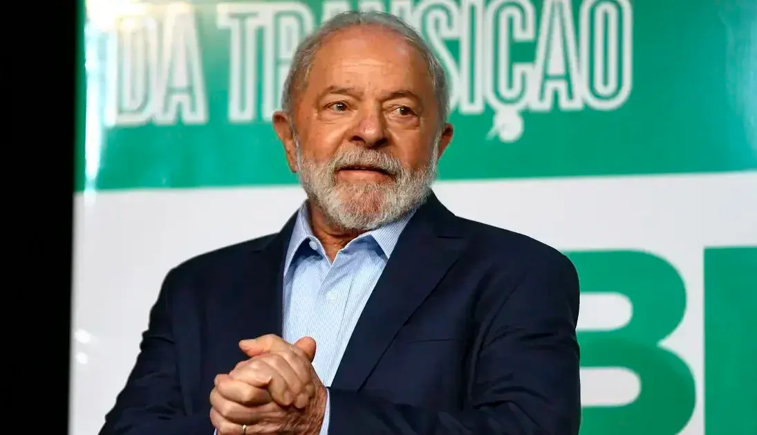 Lula assinou mais de 450 decretos em 2023; especialistas comentam