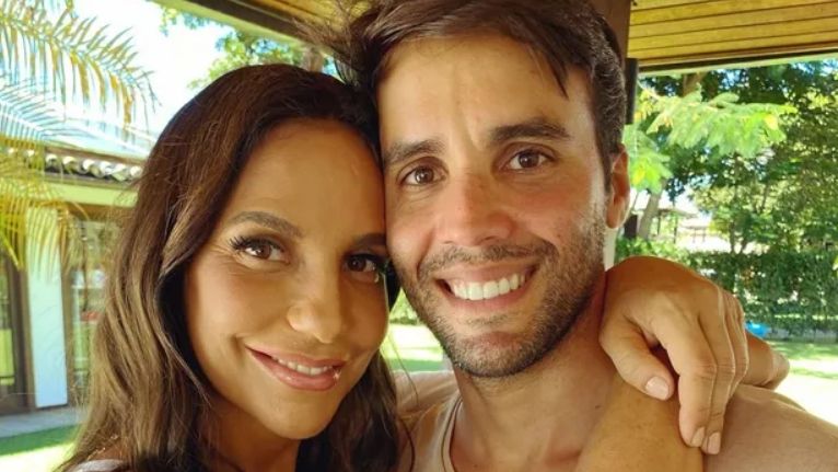 Ivete Sangalo sobre diferença de idade com o marido: ‘A gente se questionava’