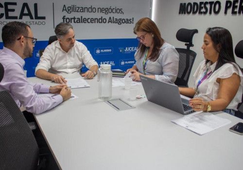 Juceal e Sebrae estreitam parceria e discutem evolução do ambiente de negócios em Alagoas