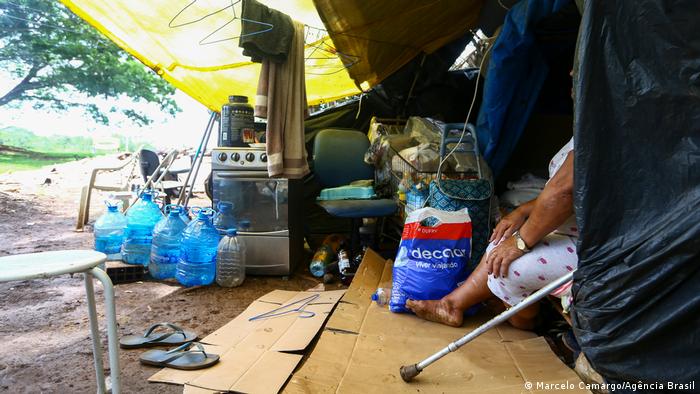 Aumento de idosos entre moradores de rua preocupa especialistas