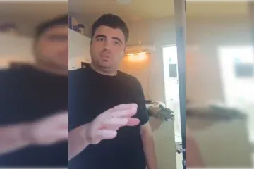 Homem é preso por matar, esquartejar e bater corpo de amigo no liquidificador