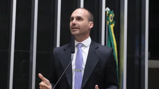 Licença parlamentar de Eduardo Bolsonaro termina hoje; entenda o que acontece agora
